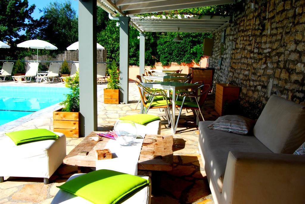 Captain'S Apts Barbati Buitenkant foto