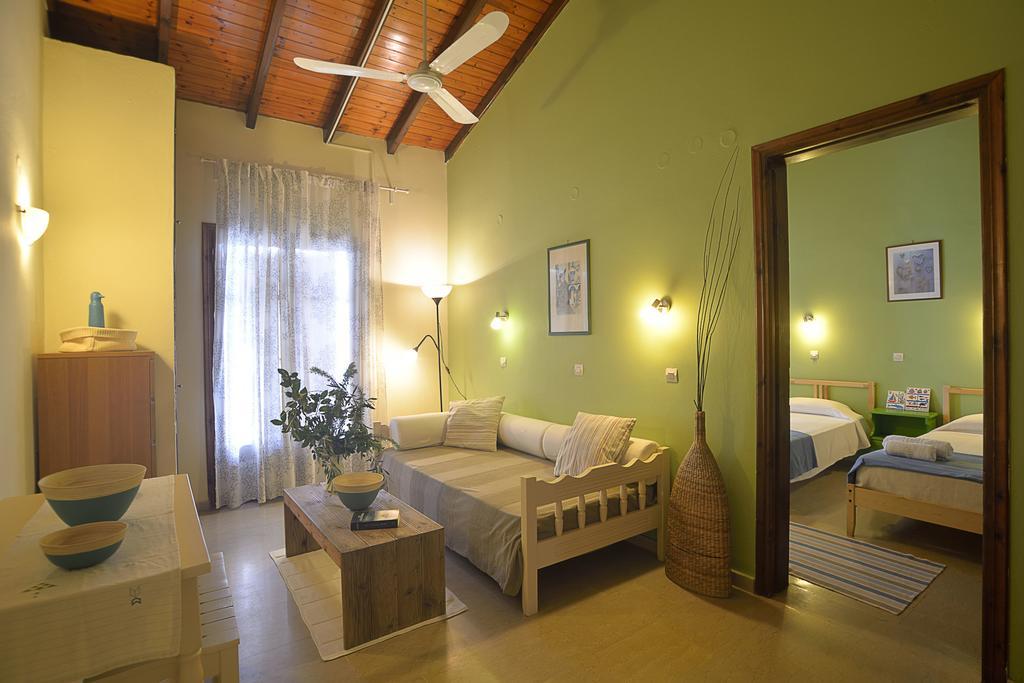 Captain'S Apts Barbati Buitenkant foto
